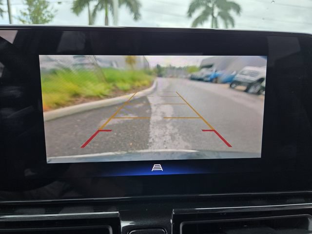 Used 2025 Chevrolet TrailBlazer ACTIV w/ Convenience Package FWD image 26