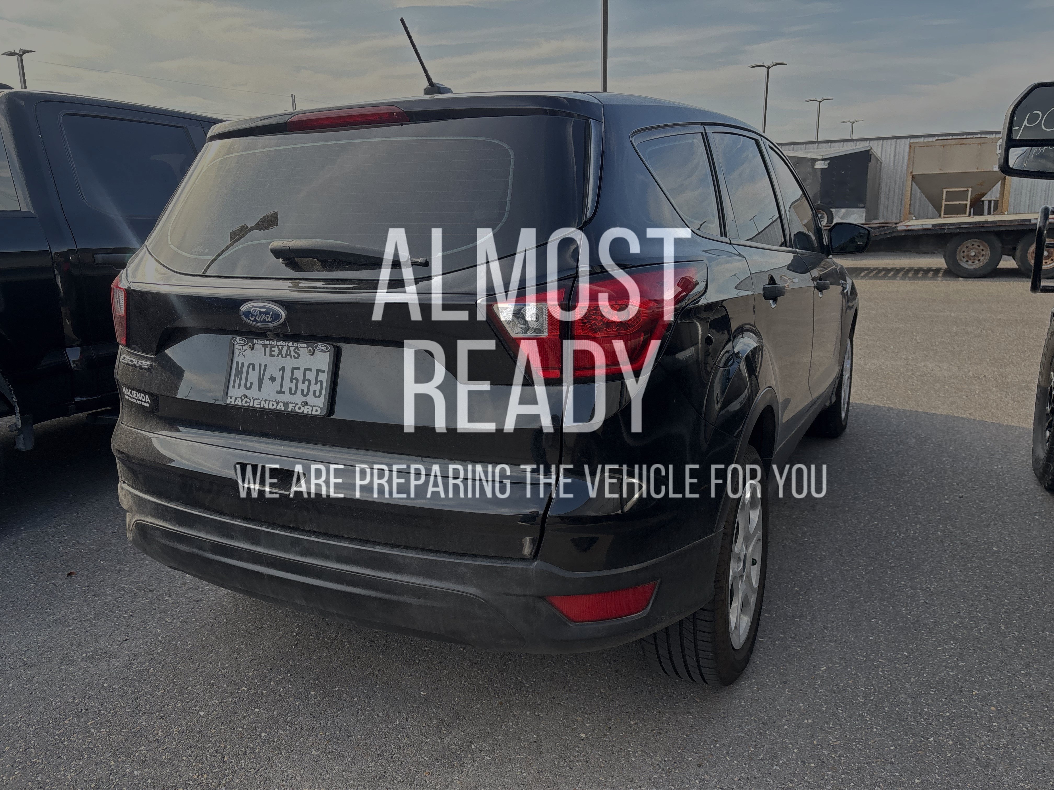Certified 2019 Ford Escape S FWD image 4