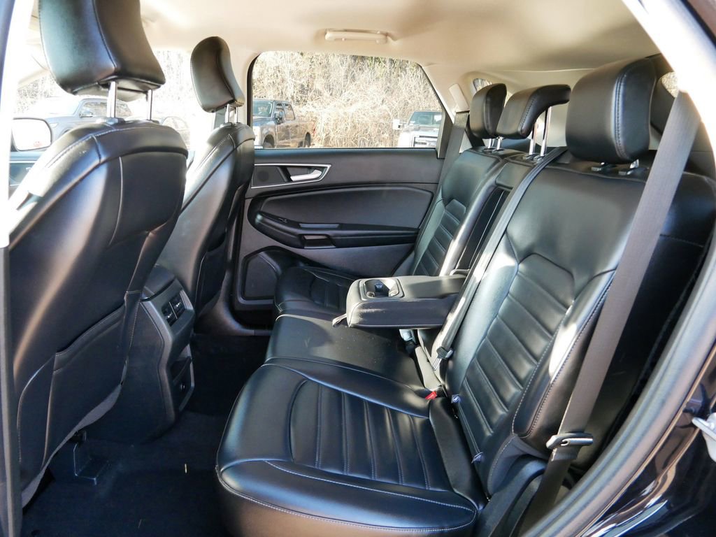 Certified 2024 Ford Edge SEL image 11