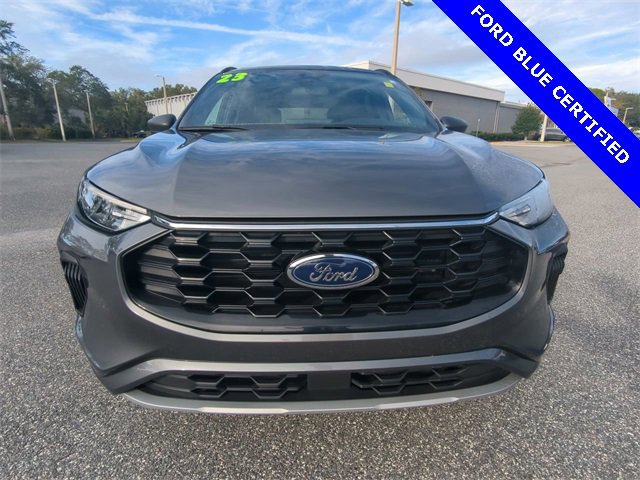 Certified 2023 Ford Escape ST-Line w/ Tech Pack #1 image 9