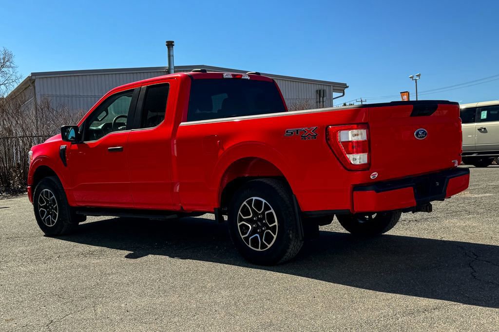 Certified 2022 Ford F150 XL w/ STX Appearance Package image 3