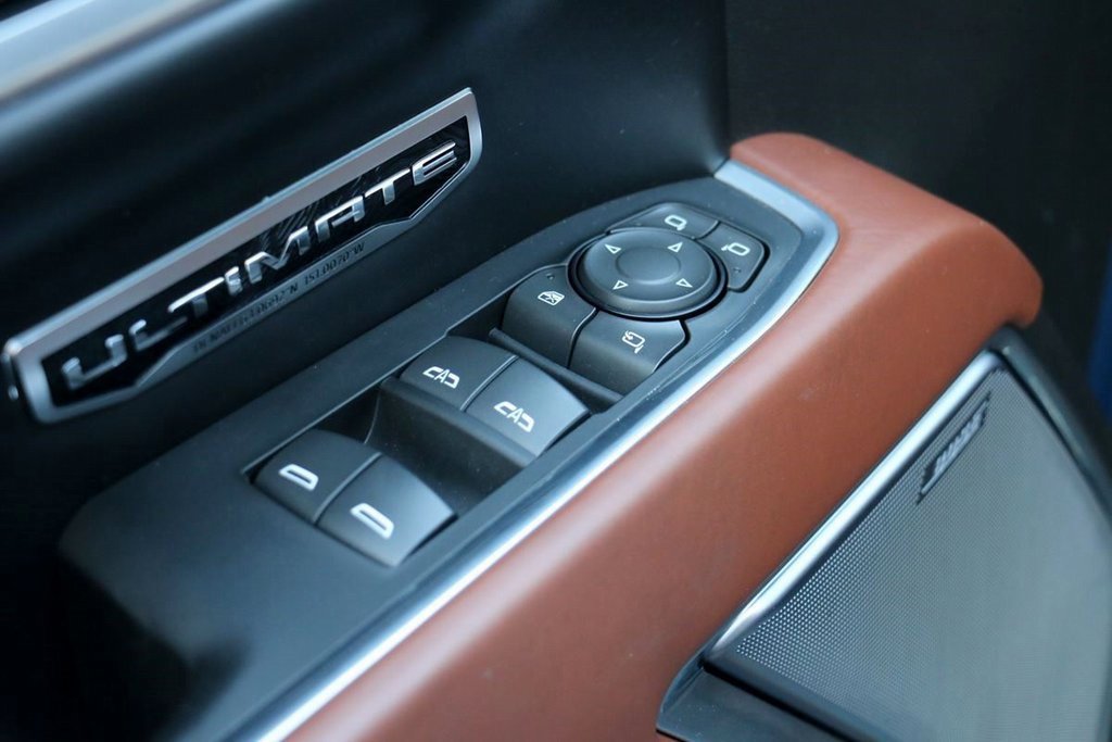 Used 2025 GMC Sierra 1500 Denali Ultimate image 19