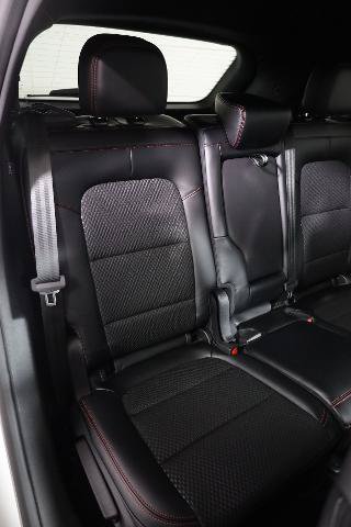 Certified 2024 Ford Escape ST-Line AWD/4WD image 11