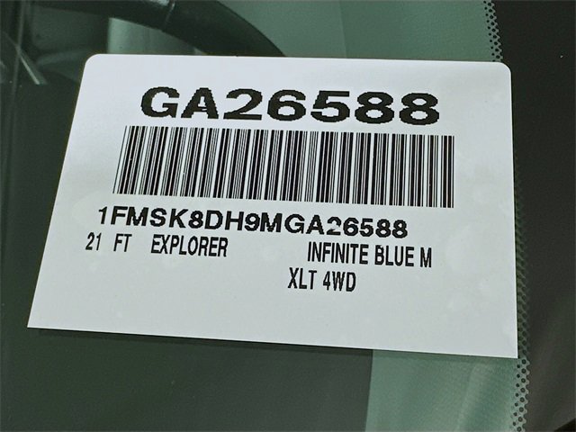 Certified 2021 Ford Explorer XLT w/ Equipment Group 202A image 27