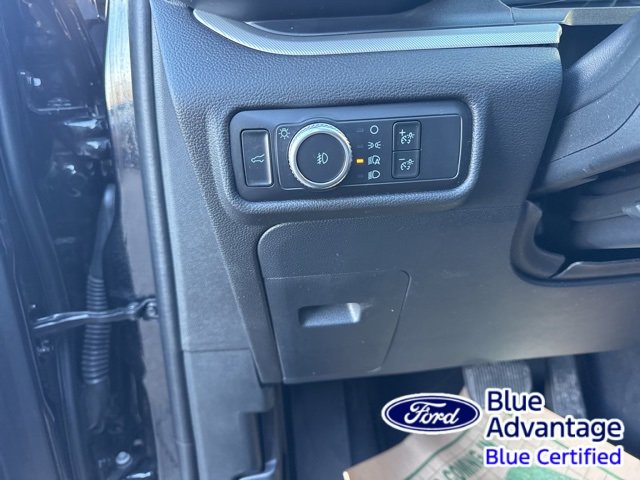 Certified 2022 Ford Explorer XLT w/ Equipment Group 202A image 18