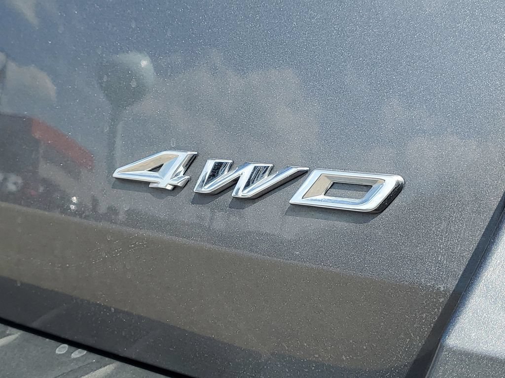 Certified 2024 Ford Explorer XLT w/ Equipment Group 202A AWD/4WD image 7