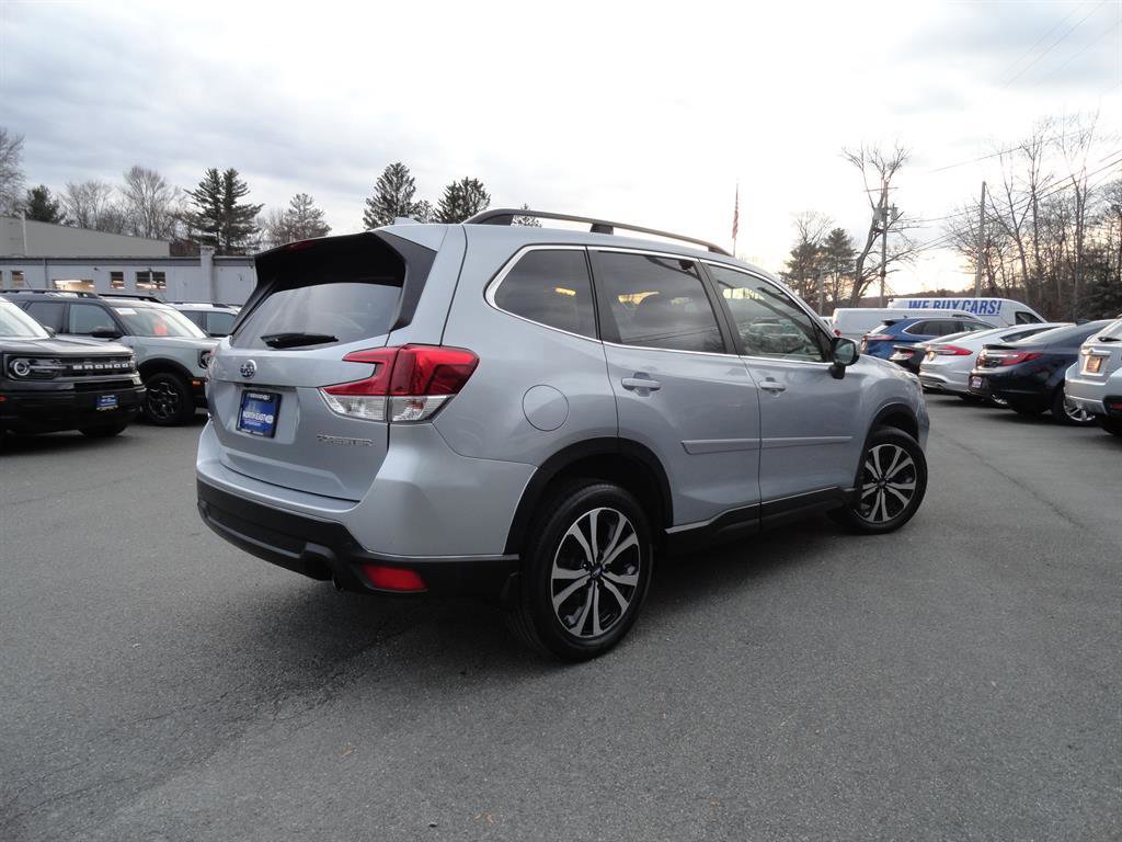 Used 2020 Subaru Forester Limited image 5