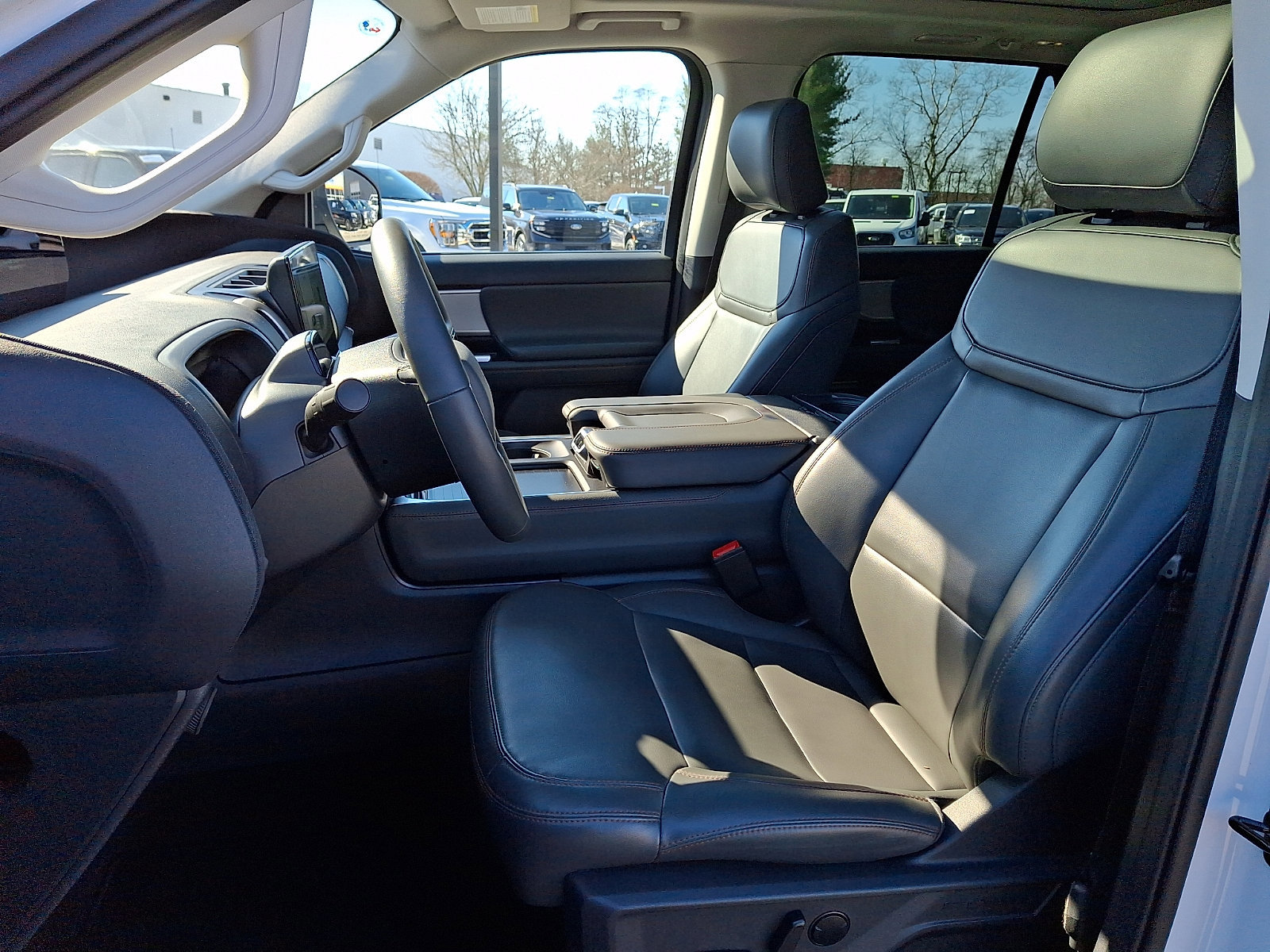 Certified 2025 Ford Expedition Max Active AWD/4WD image 17