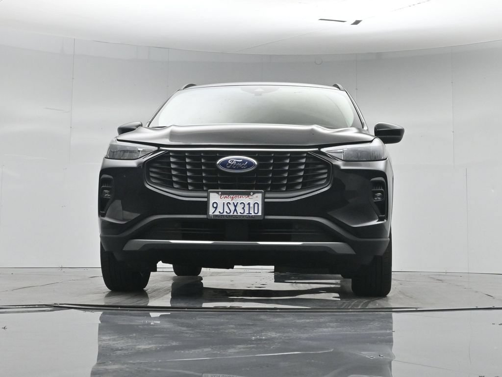 Certified 2023 Ford Escape SE FWD image 47