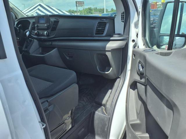 Certified 2025 Ford Transit 250 Low Roof w/ Exterior Upgrade Package RWD image 18
