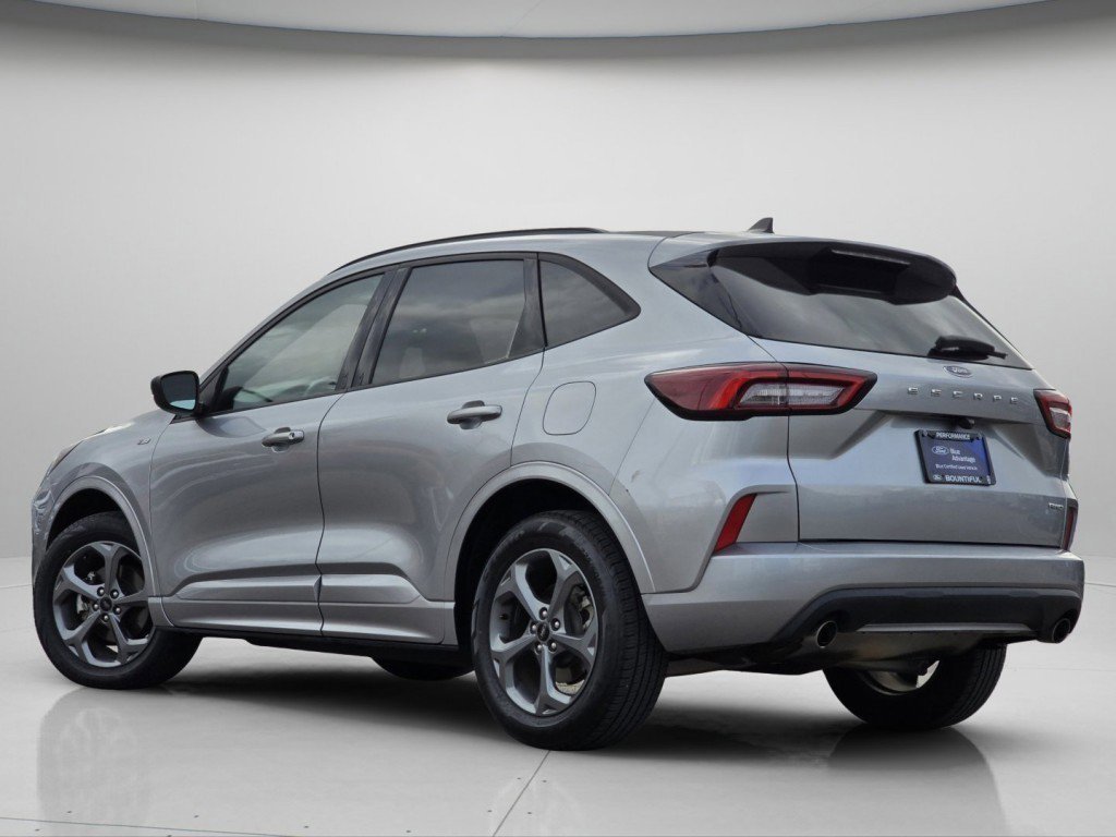 Certified 2023 Ford Escape ST-Line image 5