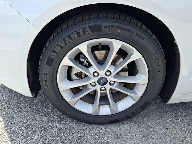 Certified 2020 Ford Fusion SE FWD image 28
