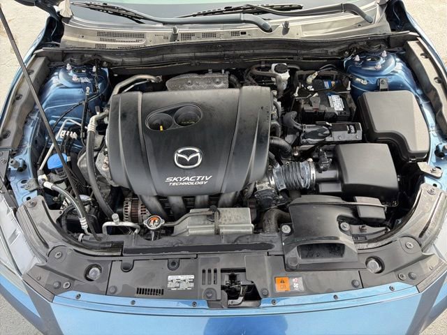 Used 2018 MAZDA MAZDA3 Touring image 11