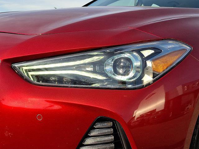 Used 2021 Genesis G70 3.3T image 8