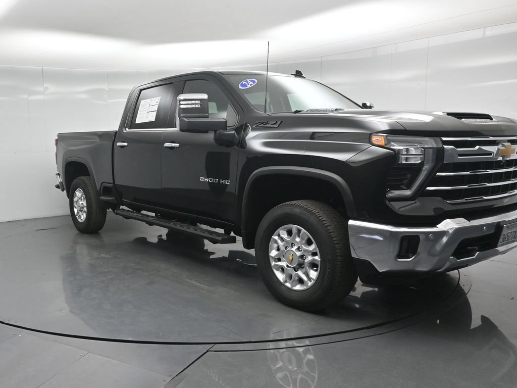 Used 2024 Chevrolet Silverado 2500 LTZ w/ LTZ Convenience Package AWD/4WD image 57