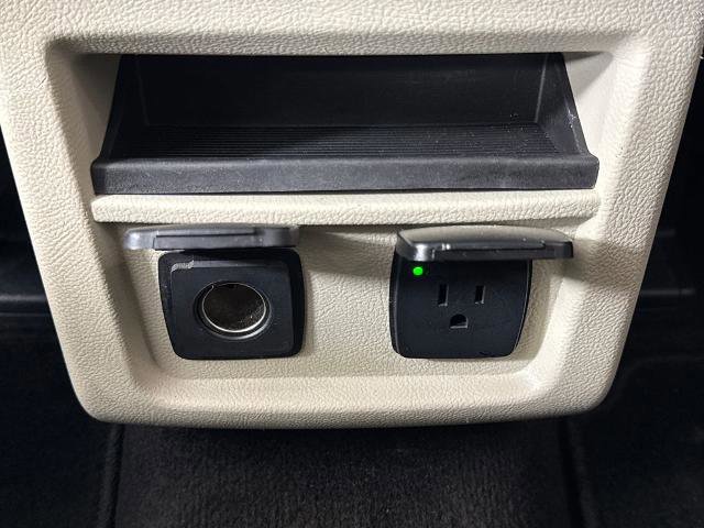 Certified 2018 Ford Edge Titanium w/ Equipment Group 302A image 31