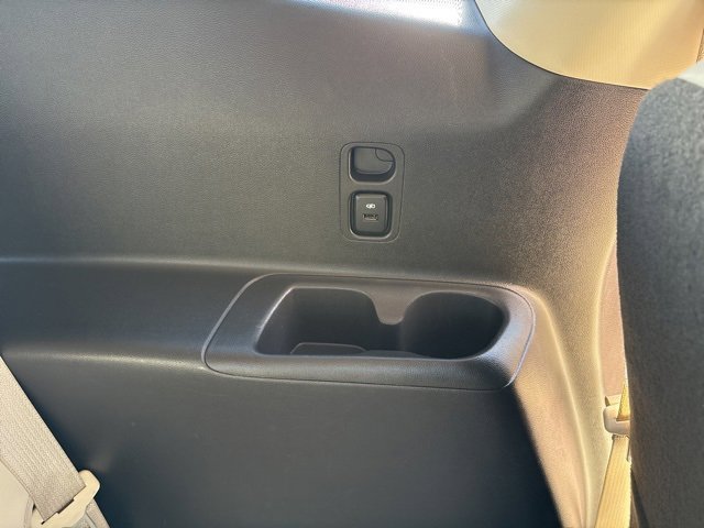 Used 2023 Buick Enclave Essence image 18