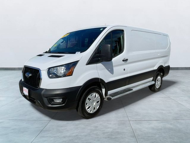Certified 2025 Ford Transit 250 Low Roof w/ Exterior Upgrade Package RWD image 3