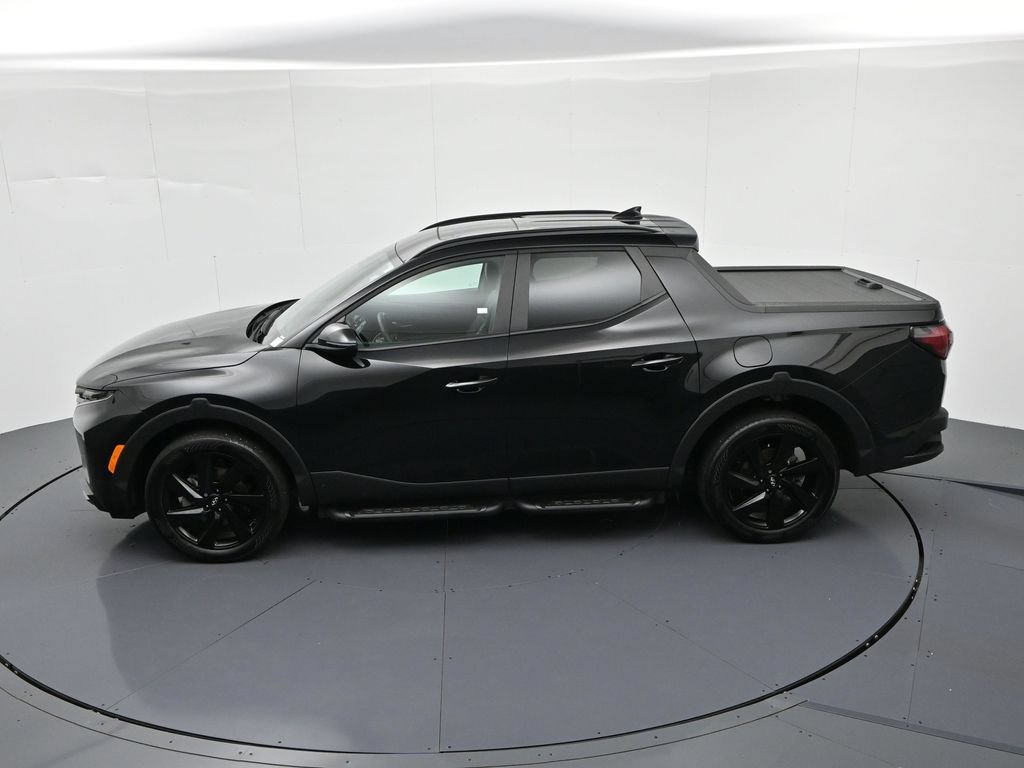 Used 2024 Hyundai Santa Cruz Night AWD/4WD image 17