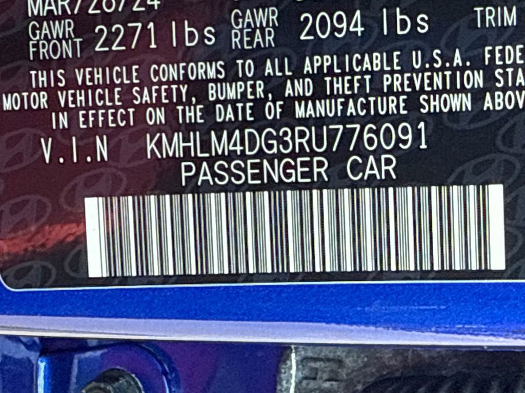 Used 2024 Hyundai Elantra SEL FWD image 31