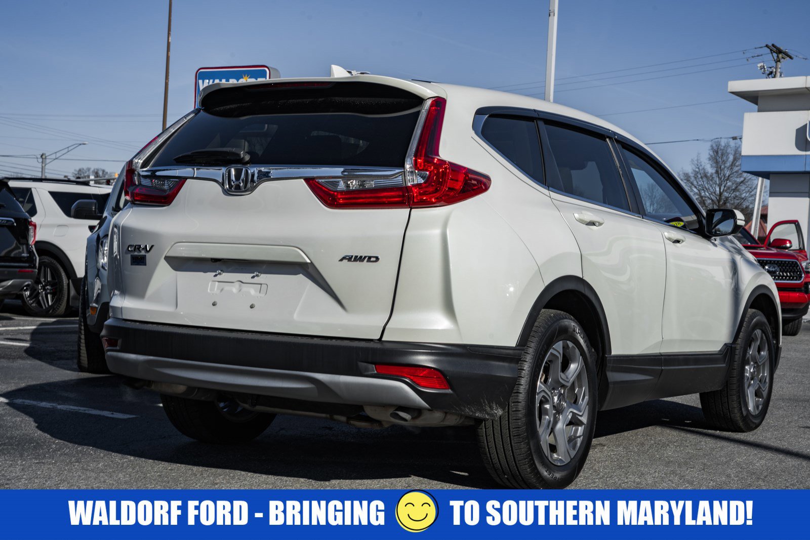 Used 2017 Honda CR-V EX-L image 4