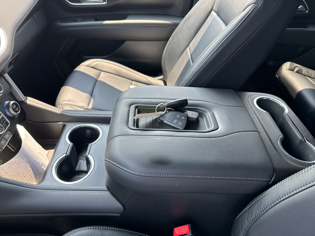 Used 2023 GMC Yukon SLE AWD/4WD image 15
