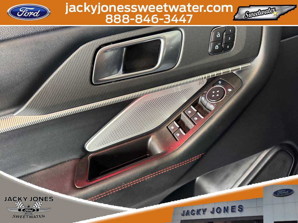 Certified 2025 Ford Explorer ST AWD/4WD image 18