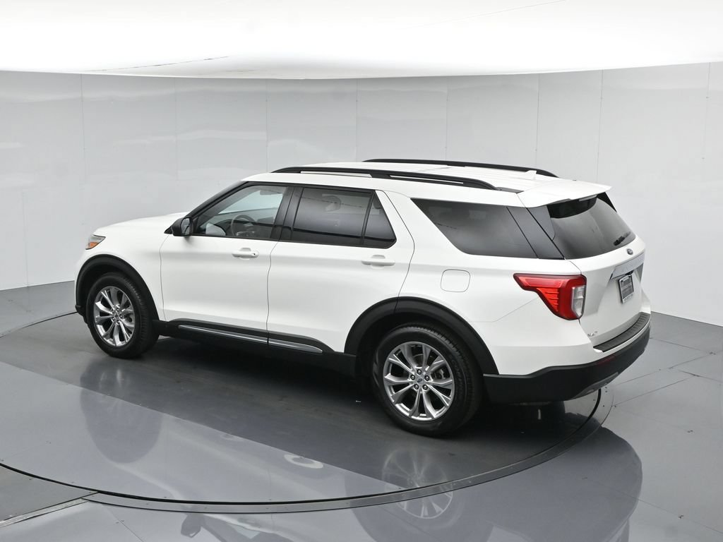 Certified 2021 Ford Explorer XLT w/ Equipment Group 202A RWD image 42