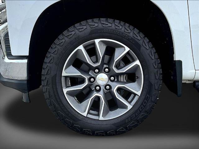 Used 2020 Chevrolet Silverado 1500 LT AWD/4WD image 32