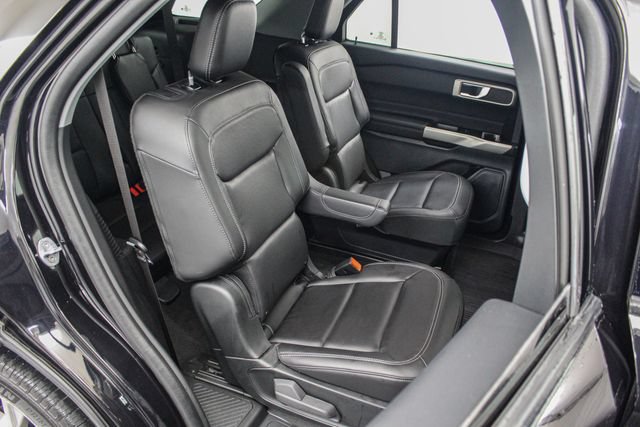 Certified 2023 Ford Explorer XLT w/ Equipment Group 202A AWD/4WD image 23