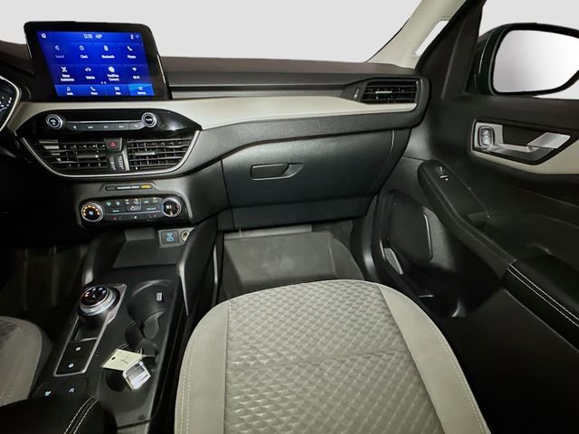Certified 2021 Ford Escape SE w/ Cold Weather Package image 32