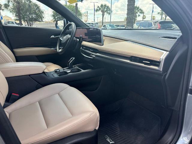 Used 2024 Cadillac XT4 Luxury FWD image 22