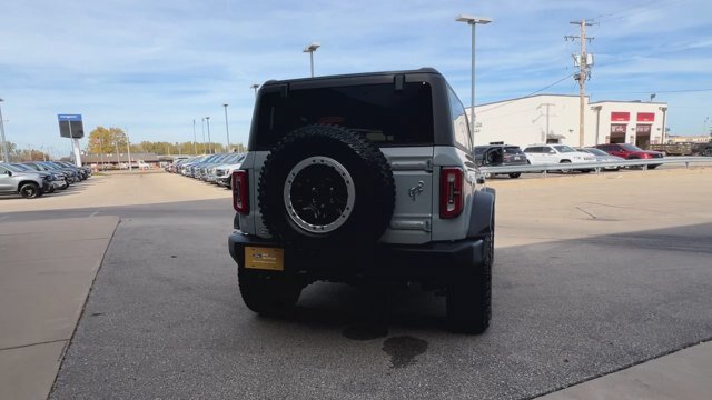 Certified 2023 Ford Bronco Big Bend w/ Sasquatch Package AWD/4WD image 8