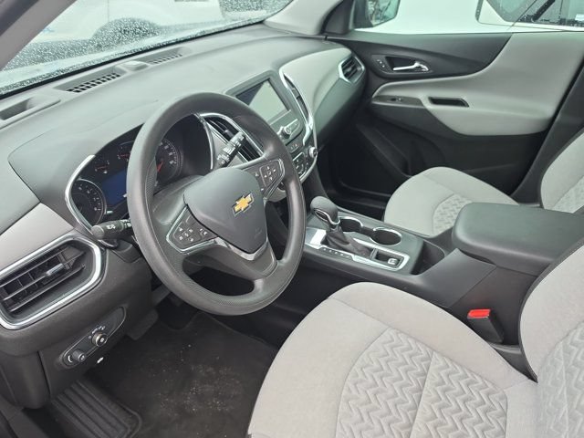 Used 2024 Chevrolet Equinox LS w/ LS Convenience Package FWD image 16