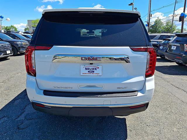 Used 2021 GMC Yukon SLT w/ SLT Premium Package AWD/4WD image 28