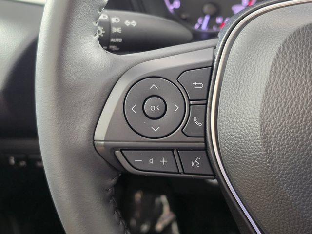 Used 2024 Toyota Corolla SE w/ SE Convenience Package FWD image 32