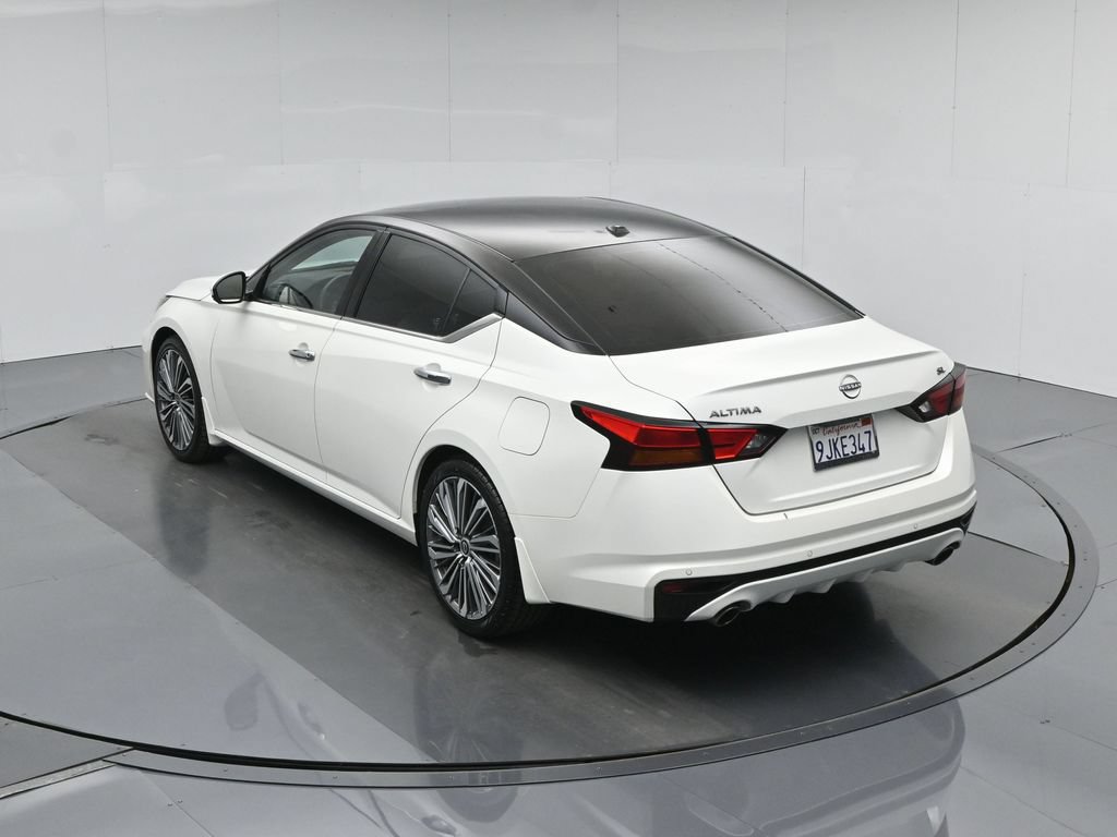 Used 2024 Nissan Altima 2.5 SL FWD image 43