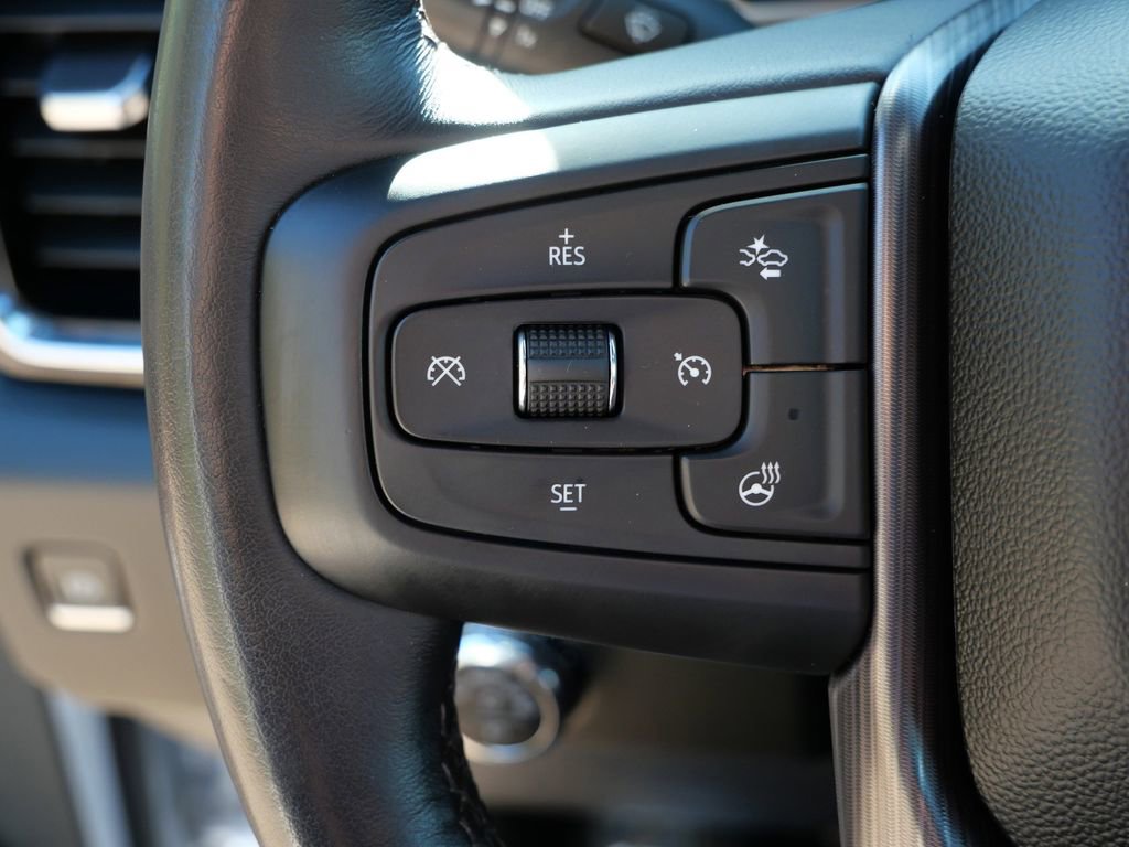 Used 2024 GMC Sierra 2500 Denali Ultimate AWD/4WD image 18