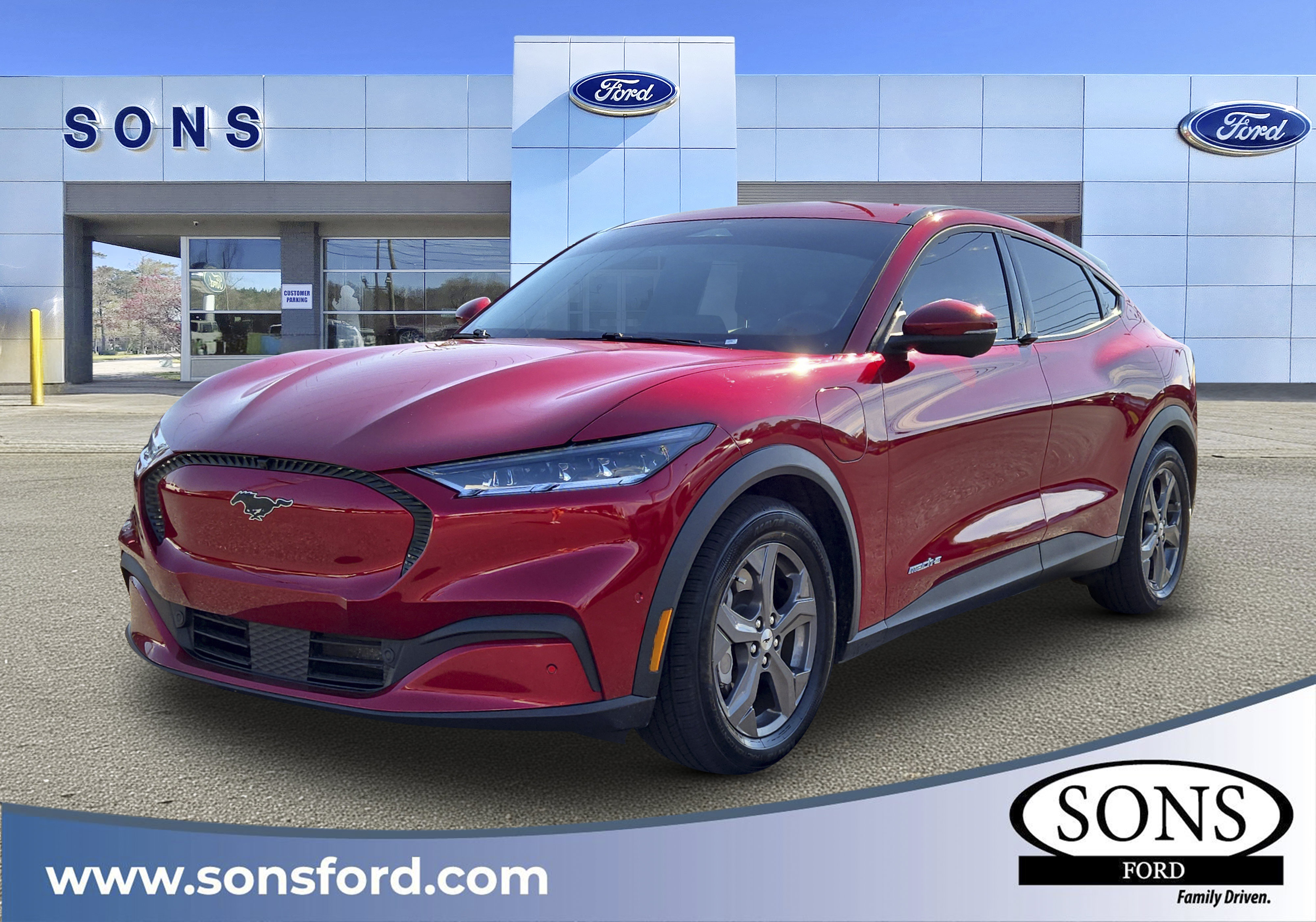 Certified 2022 Ford Mustang Mach-E Select w/ Comfort/Technology Package RWD image 1