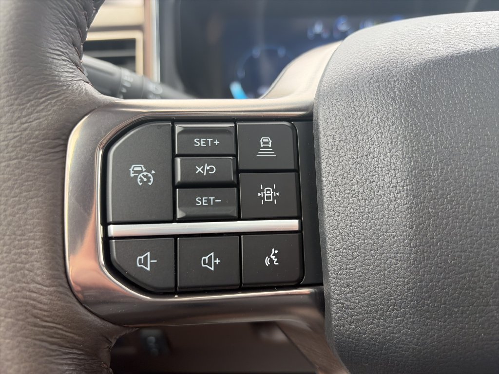 Certified 2024 Ford F250 King Ranch w/ FX4 Off-Road Package AWD/4WD image 22