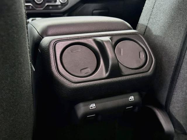 Used 2024 Jeep Gladiator Sport AWD/4WD image 13