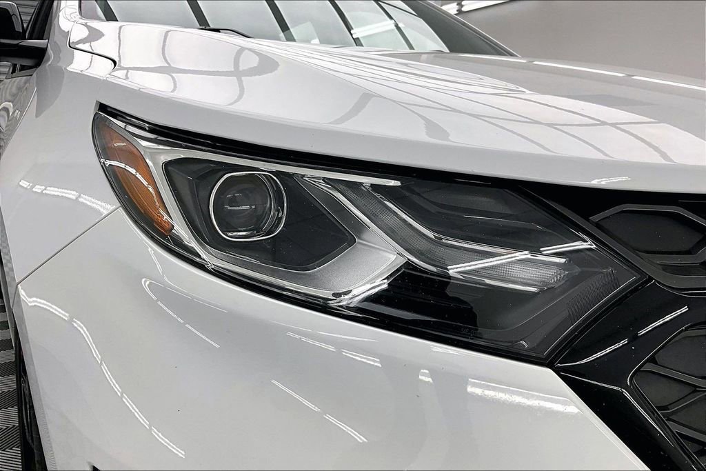 Used 2020 Chevrolet Equinox Premier w/ Premier Redline Edition image 29