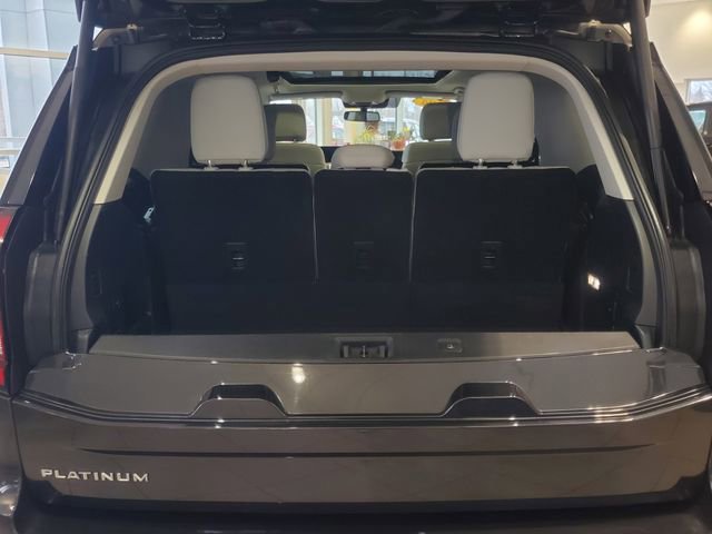 Certified 2025 Ford Expedition Platinum image 34