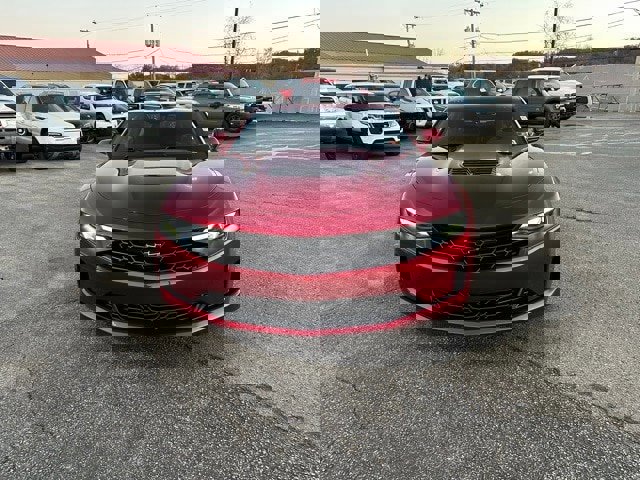Used 2021 Chevrolet Camaro LT image 8