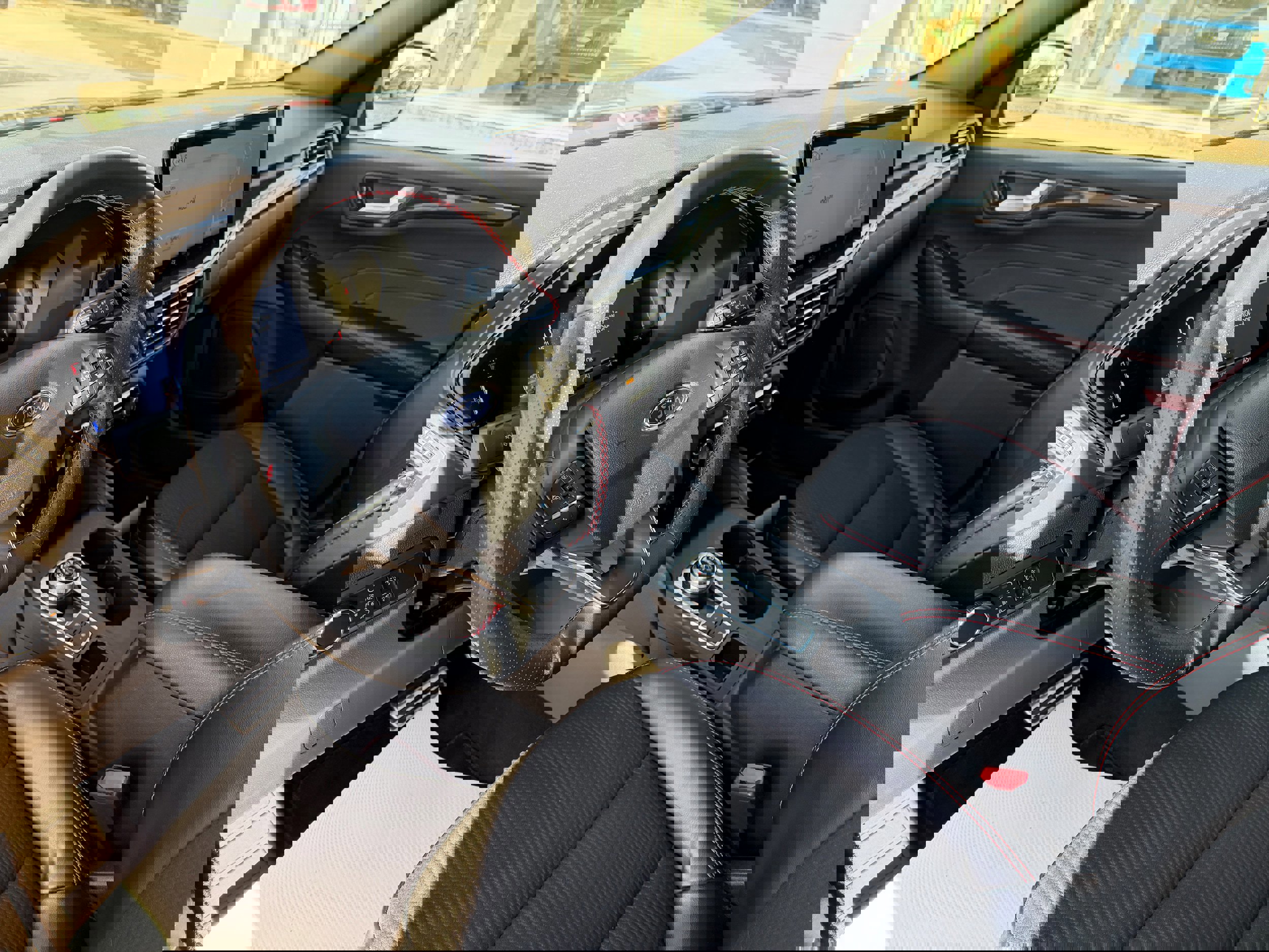 Certified 2023 Ford Escape ST-Line w/ Tech Pack #1 image 14