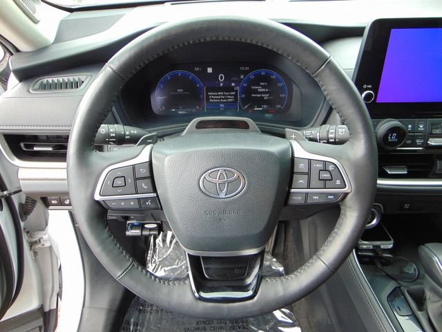 Used 2024 Toyota Grand Highlander AWD image 15