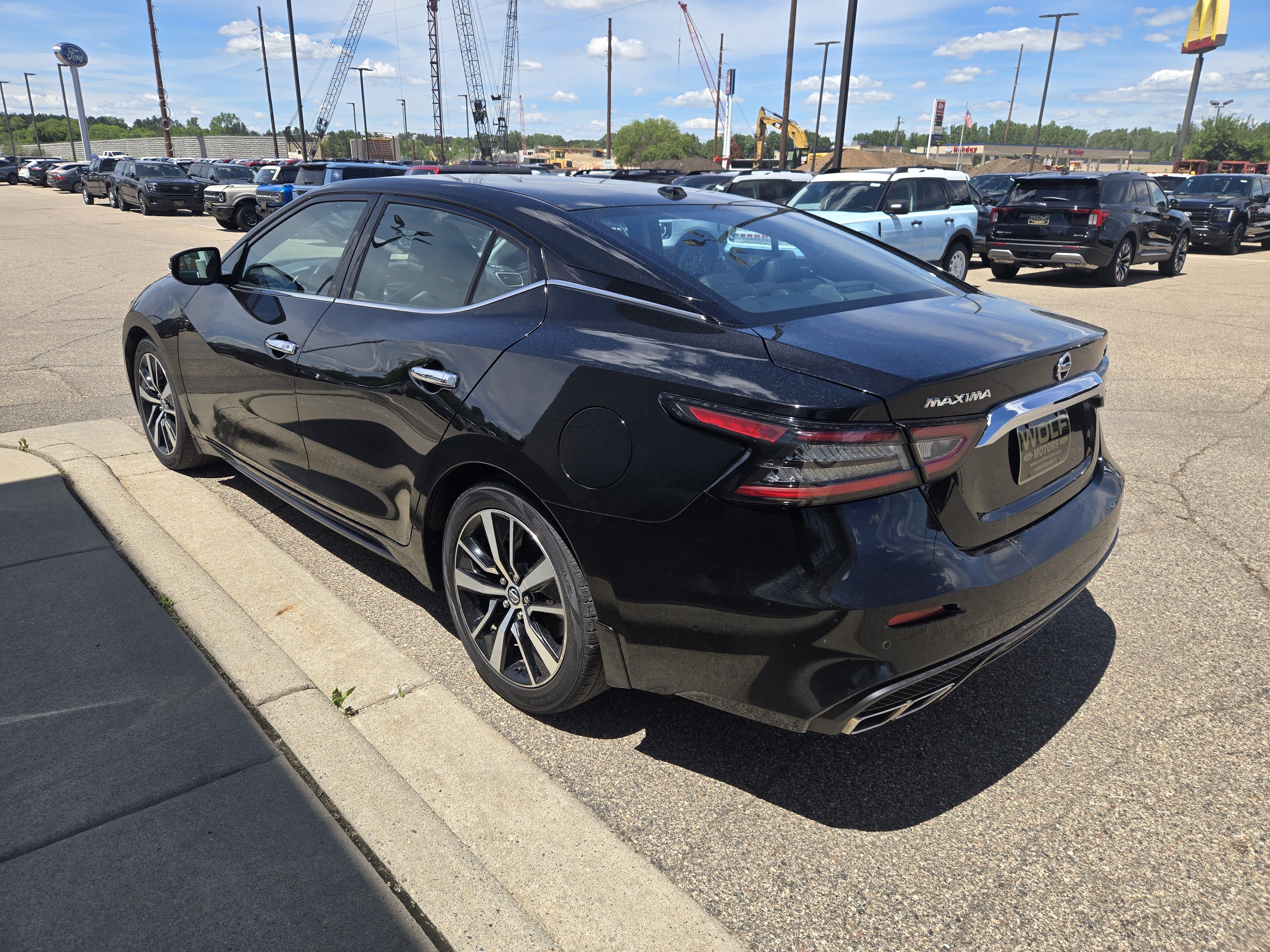 Used 2021 Nissan Maxima 3.5 SV w/ Floor Mat Group FWD image 18