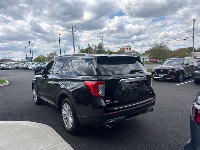 Certified 2024 Ford Explorer Limited w/ Limited Technology Package AWD/4WD image 4