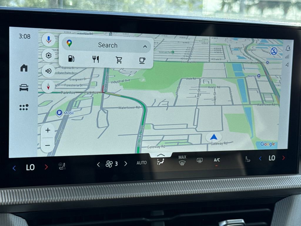 Certified 2025 Ford Explorer Active w/ Active Comfort Package image 20