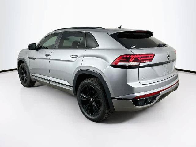 Used 2023 Volkswagen Atlas Cross Sport SEL R-Line AWD/4WD image 4